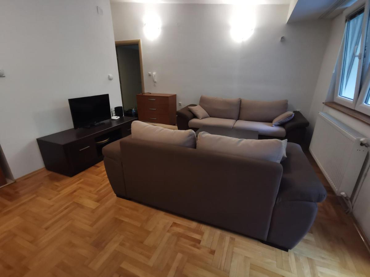 Zagrebska Flat Skopje Exterior photo